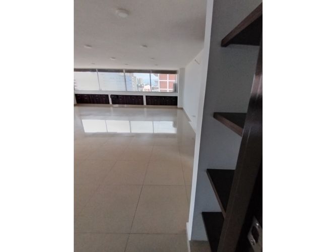 Oficina en arriendo en Granada, Cali, 126 m² · foto 6 de 14