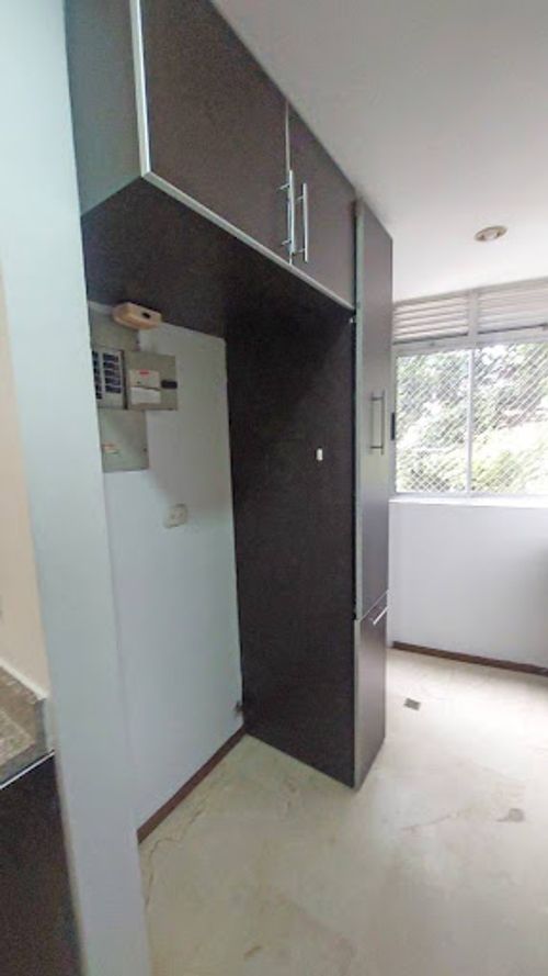 Apartamento de 3 alcobas en arriendo en Laureles, Medellín, 78 m² · foto 5 de 23