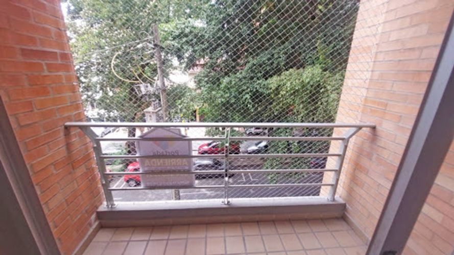 Apartamento de 3 alcobas en arriendo en Laureles, Medellín, 78 m² · foto 10 de 23
