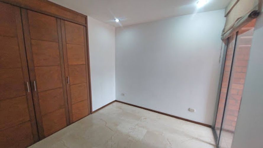 Apartamento de 3 alcobas en arriendo en Laureles, Medellín, 78 m² · foto 14 de 23