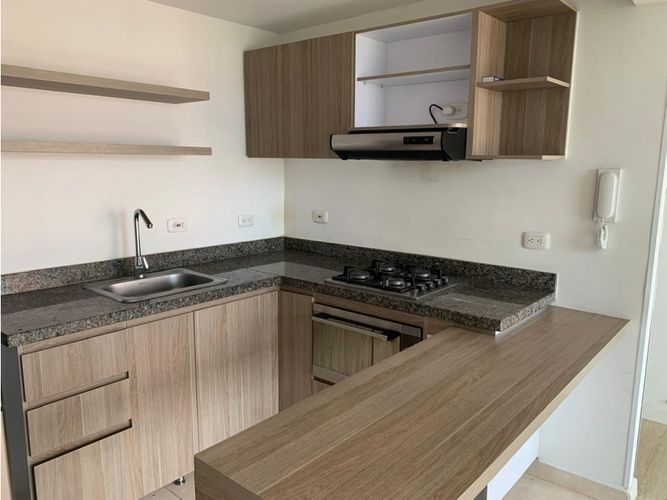 Apartamento de 3 alcobas en venta en La Prosperidad, Madrid, 57 m² · foto 10 de 19