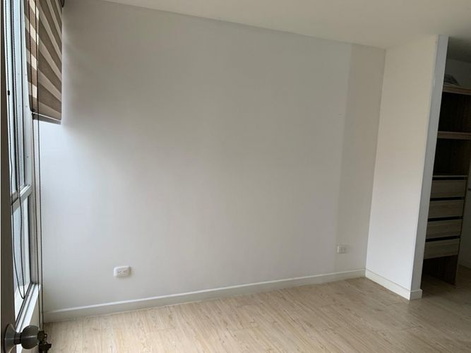 Apartamento de 3 alcobas en venta en La Prosperidad, Madrid, 57 m² · foto 14 de 19
