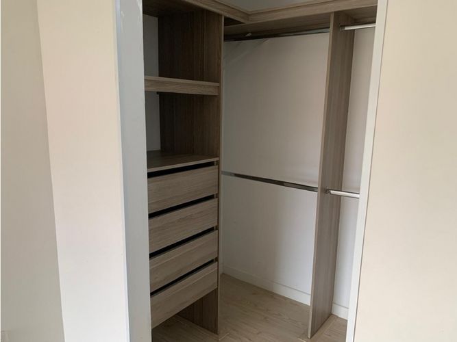 Apartamento de 3 alcobas en venta en La Prosperidad, Madrid, 57 m² · foto 16 de 19