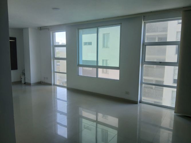 Apartamento de 2 alcobas en venta en El Carmen, Barranquilla, 112 m² · foto 2 de 23