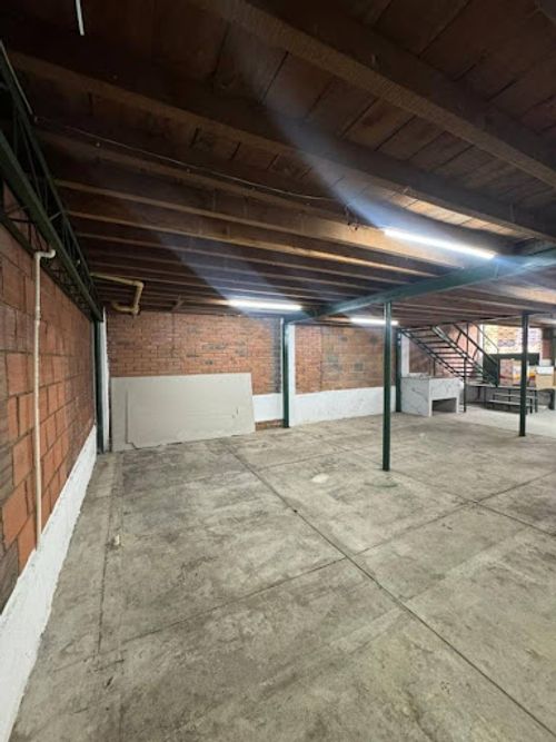 Bodega en arriendo en La Italia, Pereira, 170 m² · foto 3 de 9