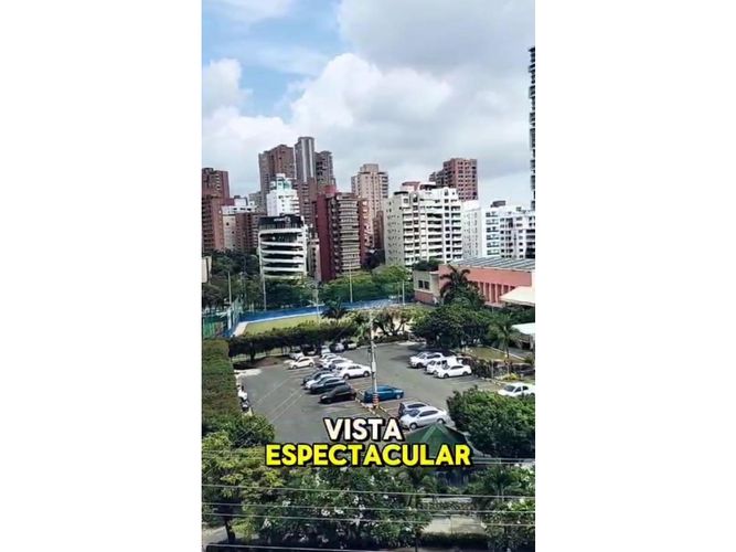 Apartamento de 3 alcobas en venta en Villa Country, Barranquilla, 157 m² · foto 5 de 9