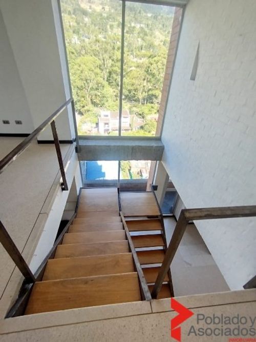 Apartamento de 3 alcobas en arriendo en San Lucas, Medellín, 180 m² · foto 5 de 20