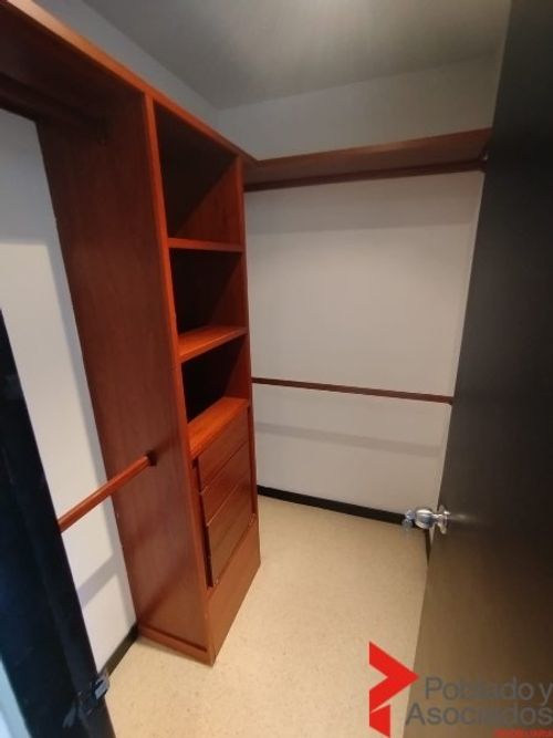 Apartamento de 3 alcobas en arriendo en San Lucas, Medellín, 180 m² · foto 11 de 20