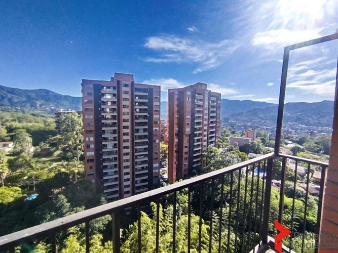 Apartamento de 3 alcobas en arriendo en San Lucas, Medellín, 180 m² · foto 19 de 20