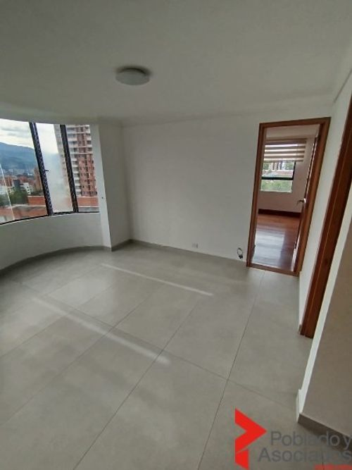 Apartamento en venta en El Poblado, Medellín · foto 8 de 24