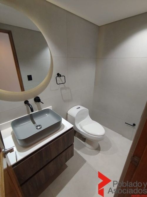 Apartamento en venta en El Poblado, Medellín · foto 21 de 24