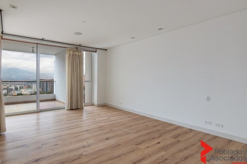 Apartamento en arriendo en El Poblado, Medellín · foto 6 de 21