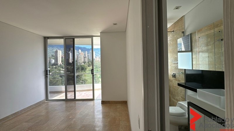 Apartamento en arriendo en El Poblado, Medellín · foto 10 de 21