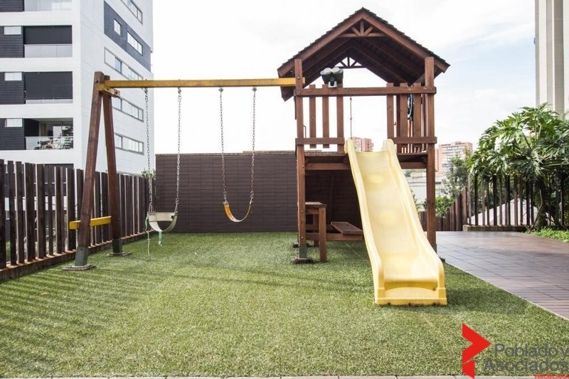 Apartamento en arriendo en El Poblado, Medellín · foto 15 de 21