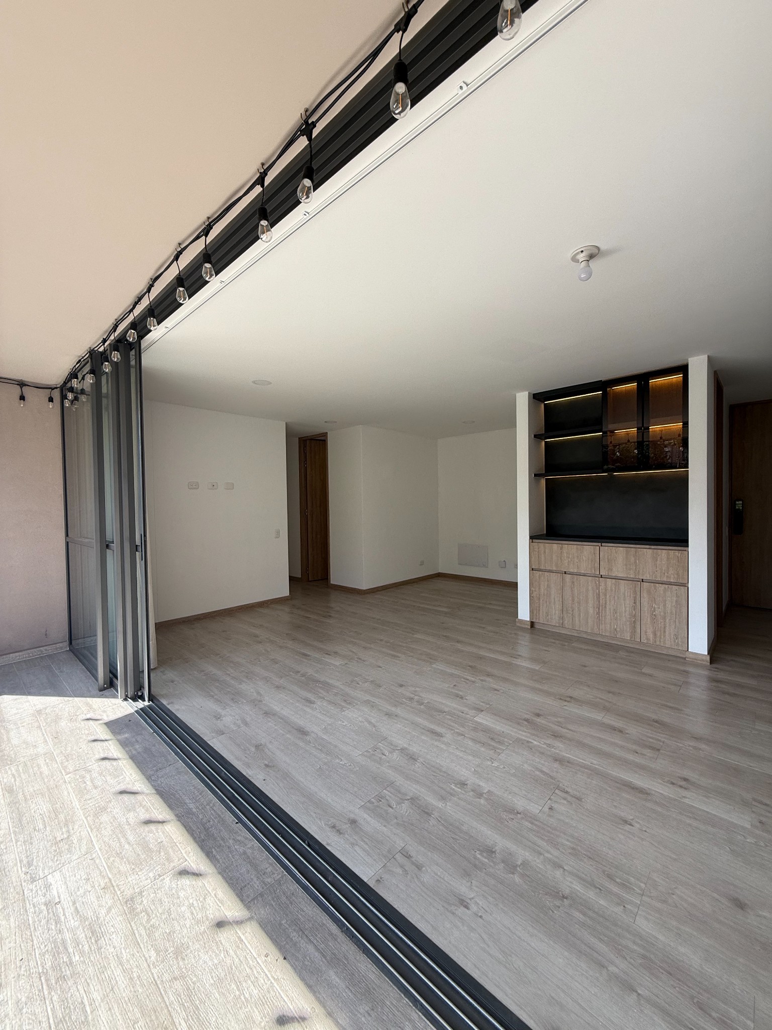 Apartamento en venta en Alto De Las Flores, Sabaneta · foto 5 de 24