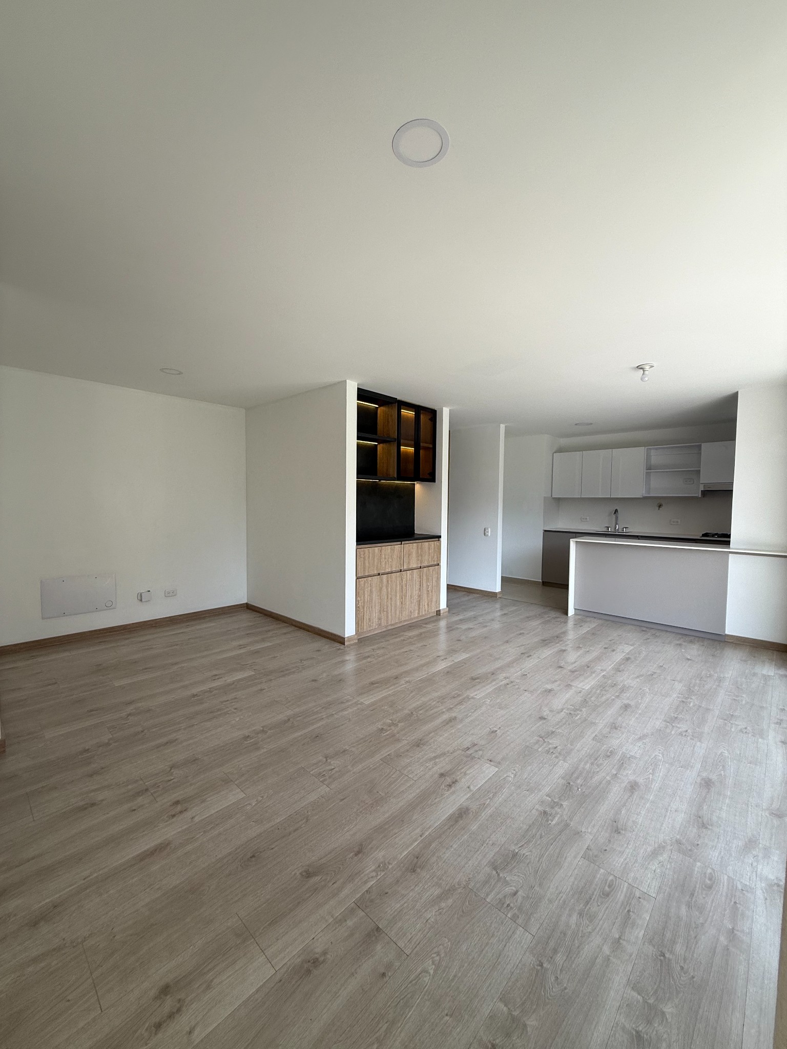 Apartamento en venta en Alto De Las Flores, Sabaneta · foto 6 de 24
