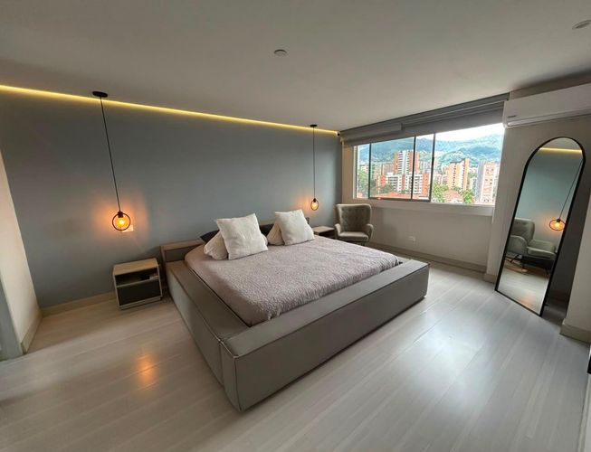 Casa de 3 alcobas en venta en El Poblado, Envigado, 161 m² · foto 5 de 8