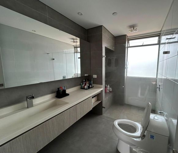 Casa de 3 alcobas en venta en El Poblado, Envigado, 161 m² · foto 8 de 8