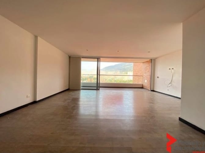 Apartamento de 3 alcobas en arriendo en Loma De Las Brujas, Envigado, 150 m² · foto 7 de 24