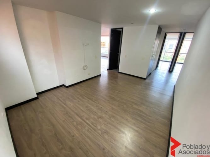 Apartamento de 3 alcobas en arriendo en Loma De Las Brujas, Envigado, 150 m² · foto 10 de 24