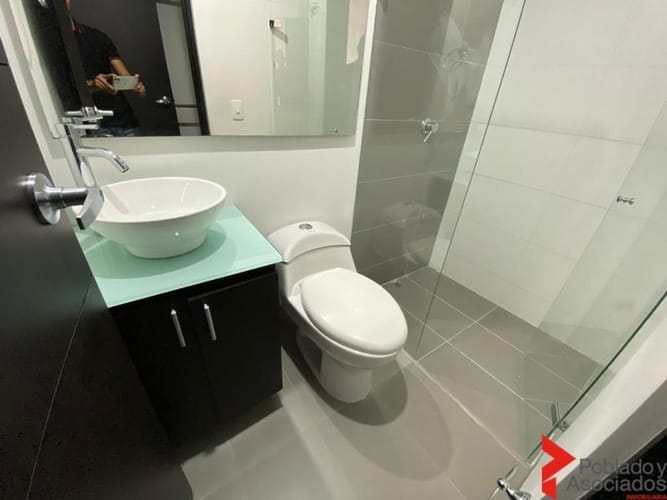 Apartamento de 3 alcobas en arriendo en Loma De Las Brujas, Envigado, 150 m² · foto 18 de 24