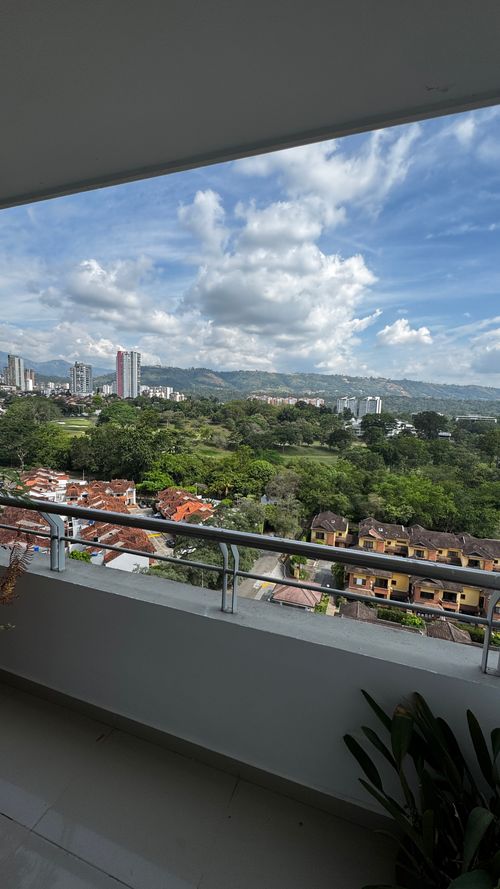 Apartamento en venta en Cañaveral, Floridablanca · foto 2 de 15