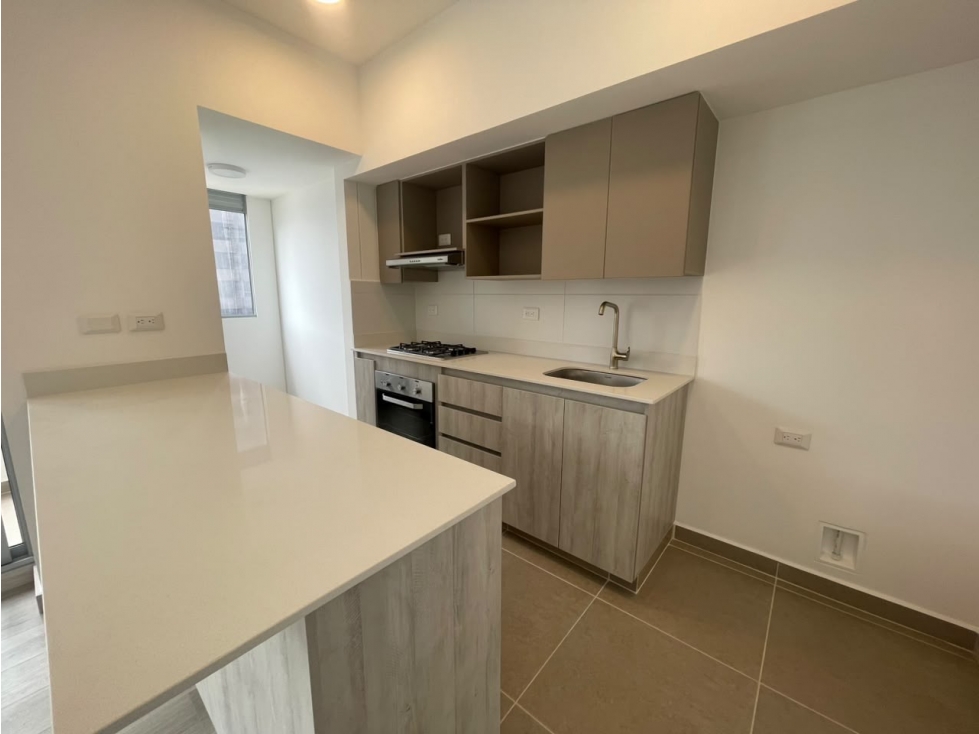 Apartamento en arriendo en Ciudad Del Río, Medellín · foto 2 de 21