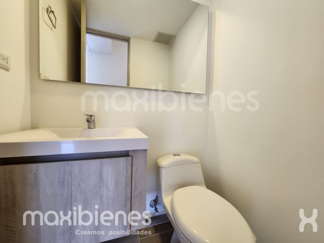 Apartamento de 3 alcobas en arriendo en Villa Carlota, Medellín, 145 m² · foto 17 de 21