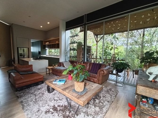 Casa de 4 alcobas en arriendo en San Jose, Guarne, 190 m² · foto 2 de 20