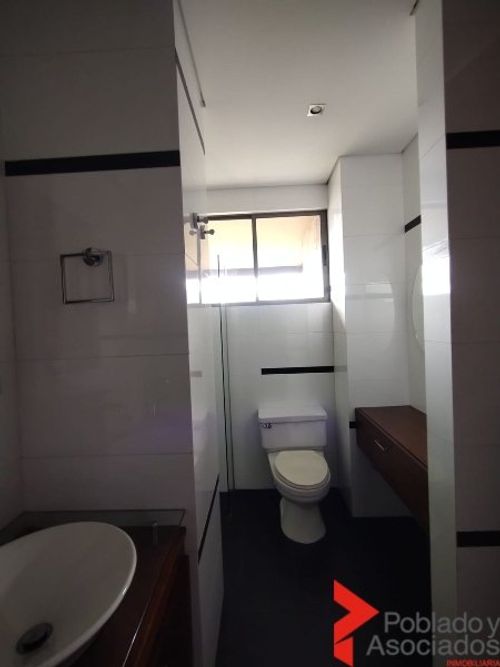 Apartamento de 3 alcobas en arriendo en Los Balsos, Medellín, 200 m² · foto 20 de 24
