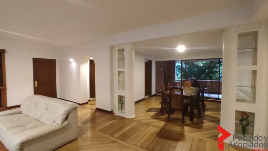 Apartamento de 3 alcobas en arriendo en Los Balsos, Medellín, 241 m² · foto 7 de 24