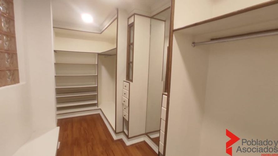 Apartamento en venta en Los Balsos, Medellín · foto 16 de 24