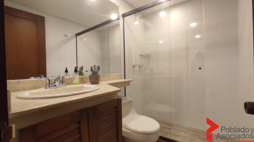 Apartamento en venta en Los Balsos, Medellín · foto 17 de 24