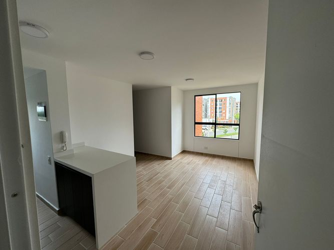 Apartamento de 2 alcobas en venta en Parque Natura, Jamundí, 44 m² · foto 2 de 14
