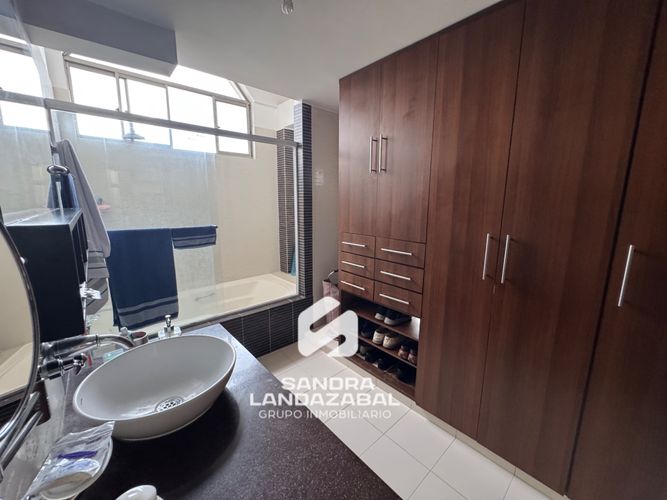 Casa de 4 alcobas en venta en Lagos Del Cacique, Bucaramanga, 260 m² · foto 5 de 15