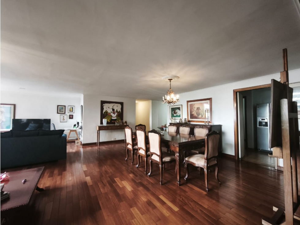 Apartamento en venta en Alejandria, Medellín · foto 2 de 24