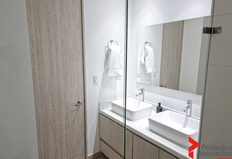 Apartamento en arriendo en El Poblado, Medellín · foto 13 de 24