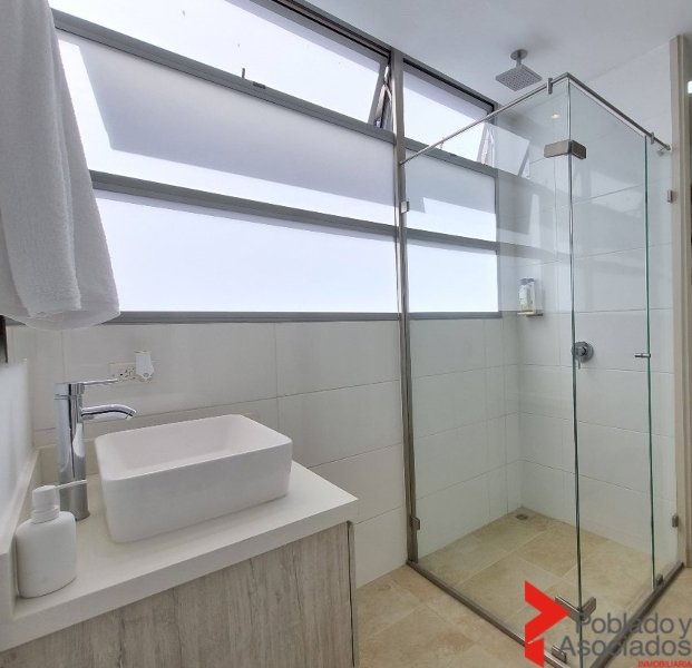 Apartamento en arriendo en El Poblado, Medellín · foto 17 de 24
