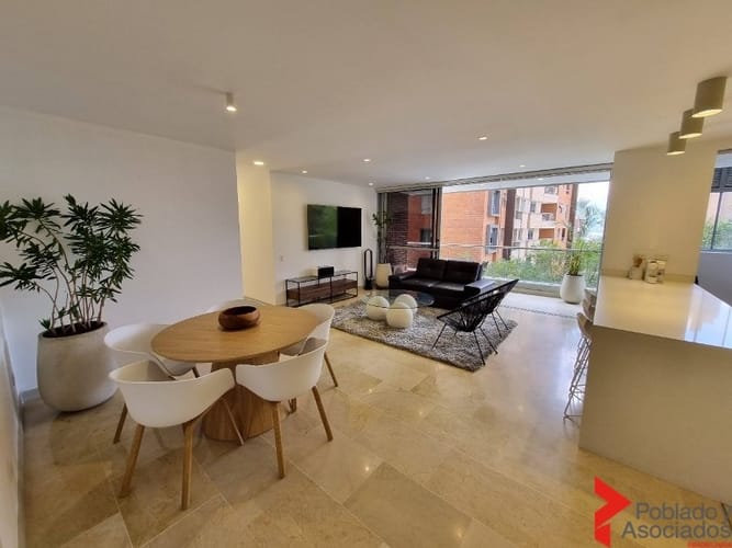 Apartamento de 3 alcobas en venta en El Poblado, Medellín, 155 m² · foto 7 de 24