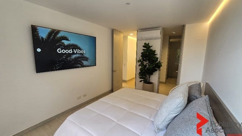 Apartamento de 3 alcobas en venta en El Poblado, Medellín, 155 m² · foto 11 de 24