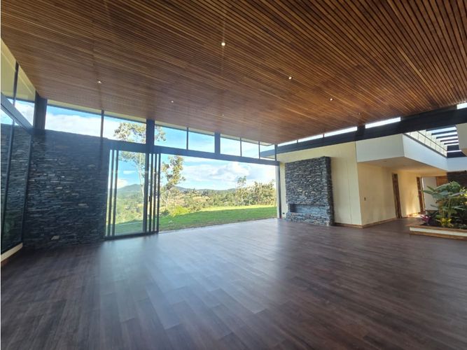 Casa de 4 alcobas en venta en Pantanillo, Rionegro, 405 m² · foto 6 de 24