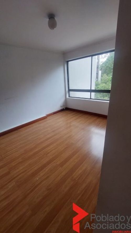 Apartamento de 3 alcobas en arriendo en Los Balsos, Medellín, 200 m² · foto 9 de 24