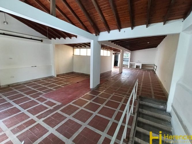 Bodega en arriendo en El Salvador, Medellín, 90 m² · foto 3 de 8