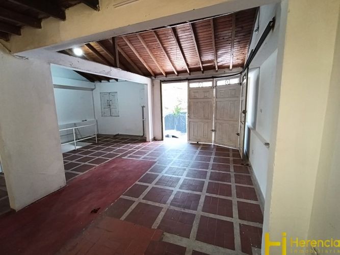Bodega en arriendo en El Salvador, Medellín, 90 m² · foto 8 de 8