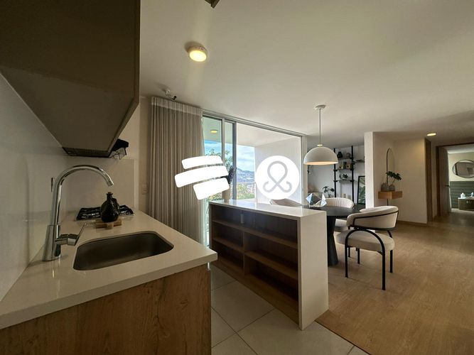 Apartamento de 3 alcobas en venta en Bucaros, Bello, 68 m² · foto 5 de 13