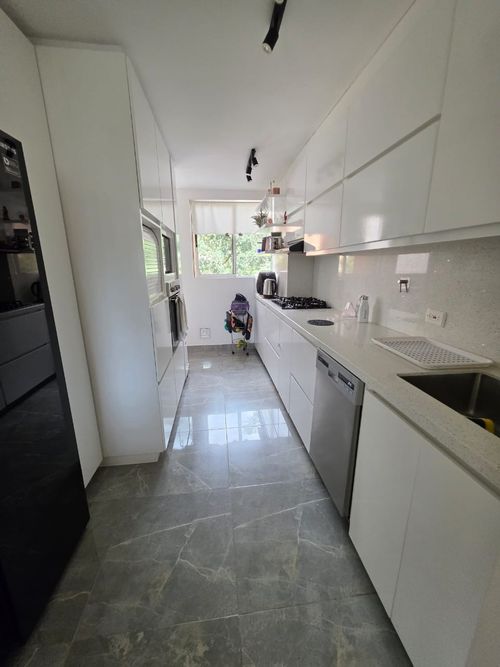 Casa de 3 alcobas en venta en Loma Del Campestre, Medellín, 124 m² · foto 5 de 11