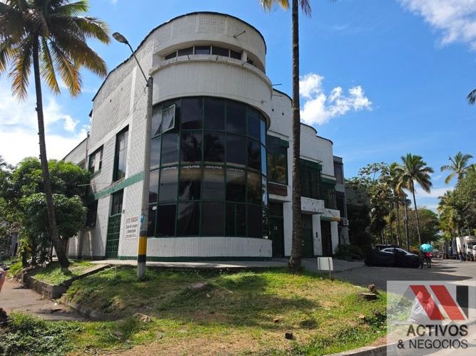 Bodega en venta en La Alpujarra, Medellín, 903 m² · foto 24 de 24