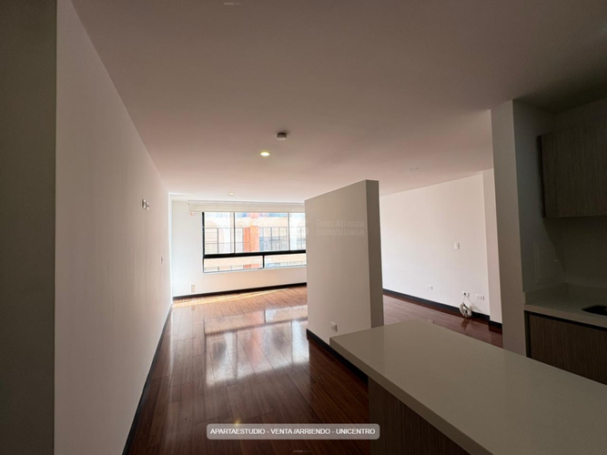 Apartaestudio en venta en Tunja, Tunja, 49 m² · foto 2 de 17