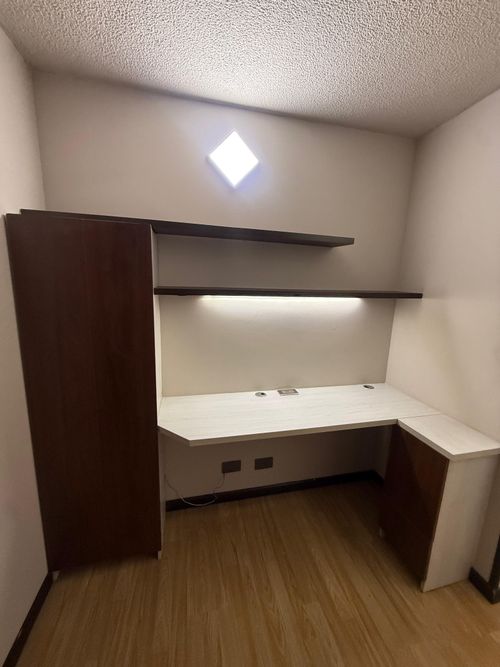 Apartamento de 3 alcobas en venta en Loma De Los Bernal, Medellín, 74 m² · foto 7 de 16