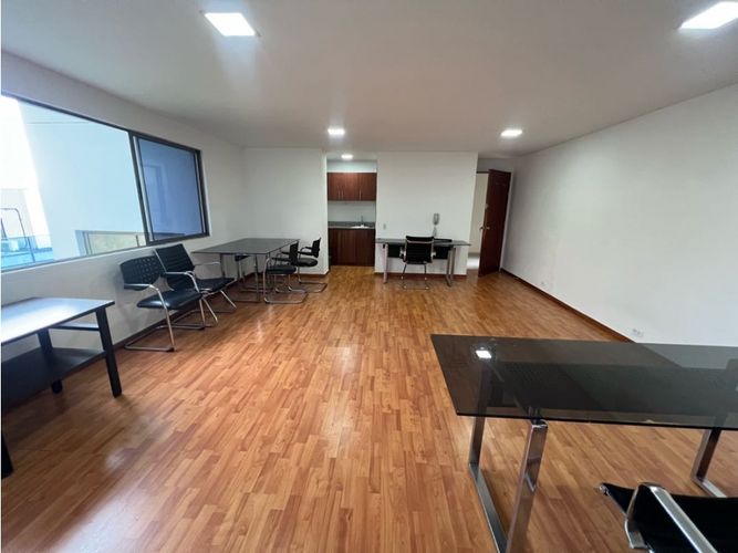 Oficina en arriendo en Las Lomas, Medellín, 54 m² · foto 4 de 16